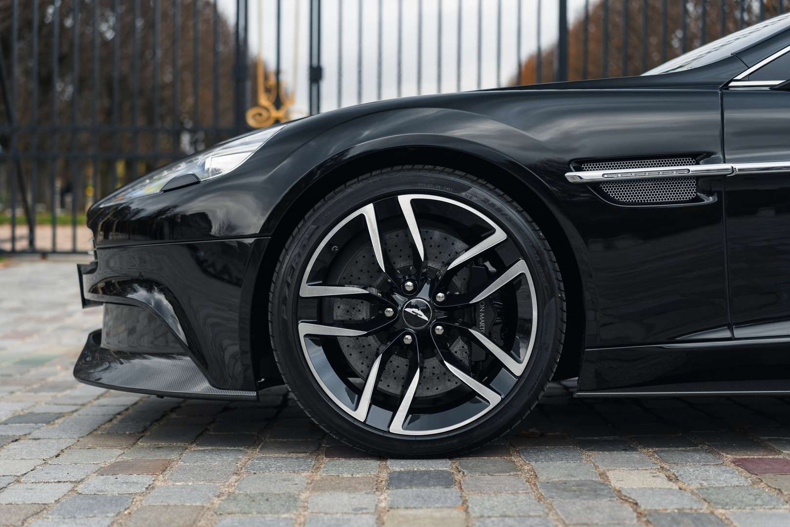Aston Martin Vanquish Coupé Touchtronic III - 2016 - Joinsteer - #6