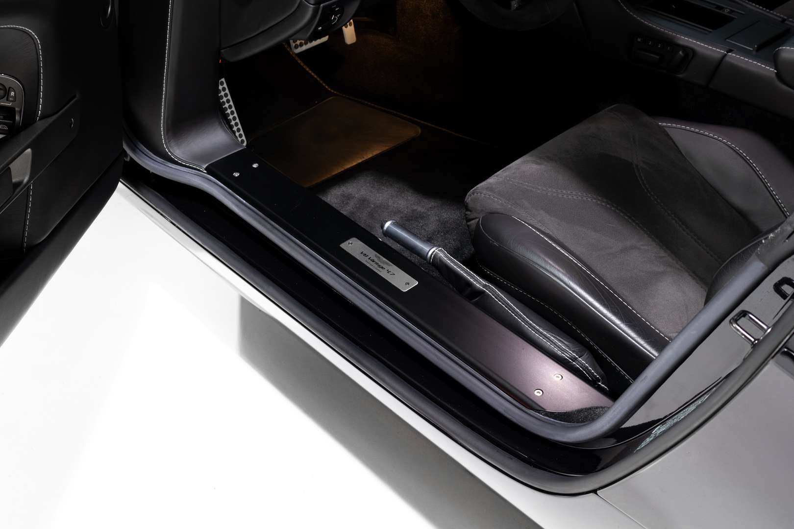 Aston Martin Vantage 4.7L 426 CH - 2011 - Joinsteer - #10