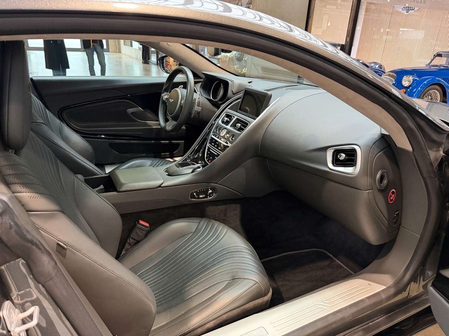 Aston Martin DB11 5.2 V12 AMR - 2017 - Joinsteer - #8