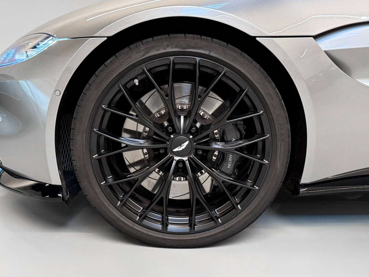 Aston Martin Vantage - 2023 - Joinsteer - #11