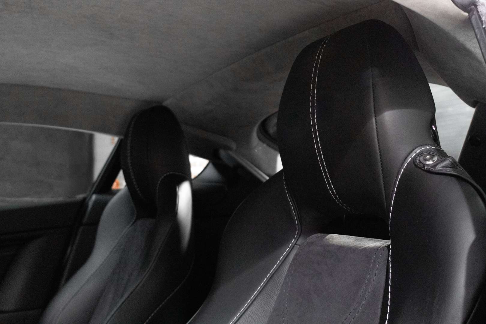 Aston Martin Vantage 4.7L 426 CH - 2011 - Joinsteer - #13