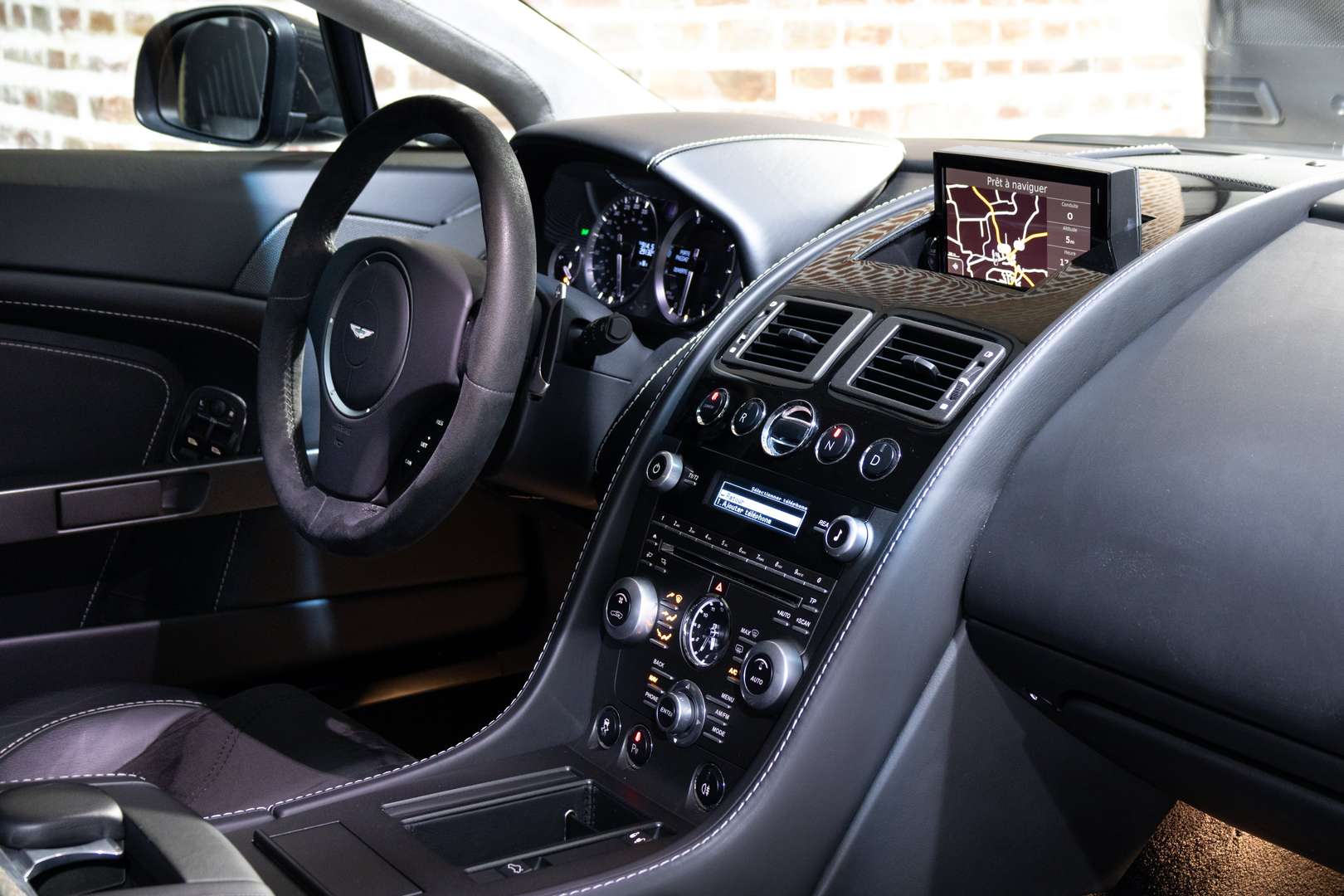 Aston Martin Vantage 4.7L 426 CH - 2011 - Joinsteer - #15