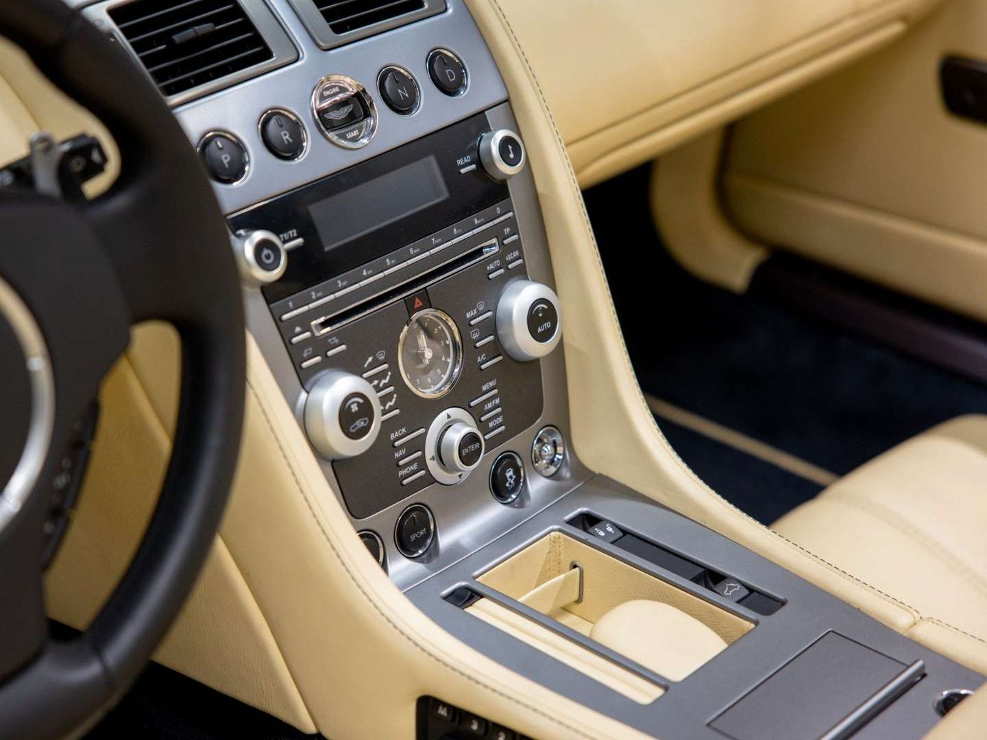 Aston Martin DB9 Volante 6.0 Touchtronic - 2011 - Joinsteer - #20