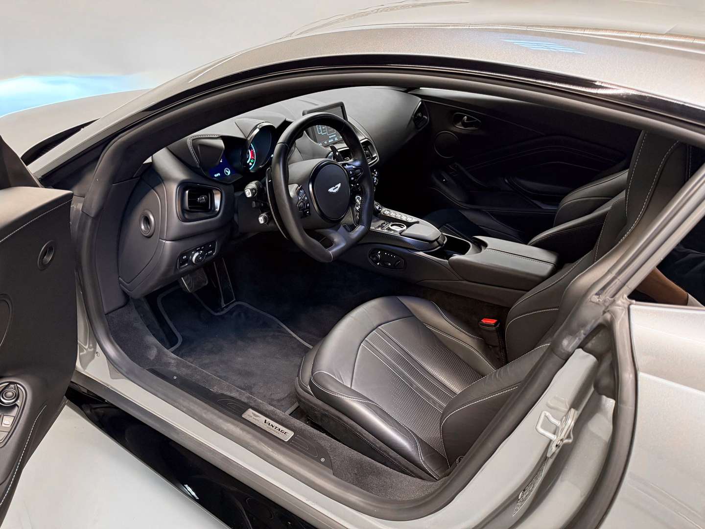 Aston Martin Vantage - 2023 - Joinsteer - #14