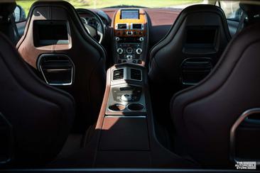 Aston Martin Rapide 6.0 V12 — photo 15