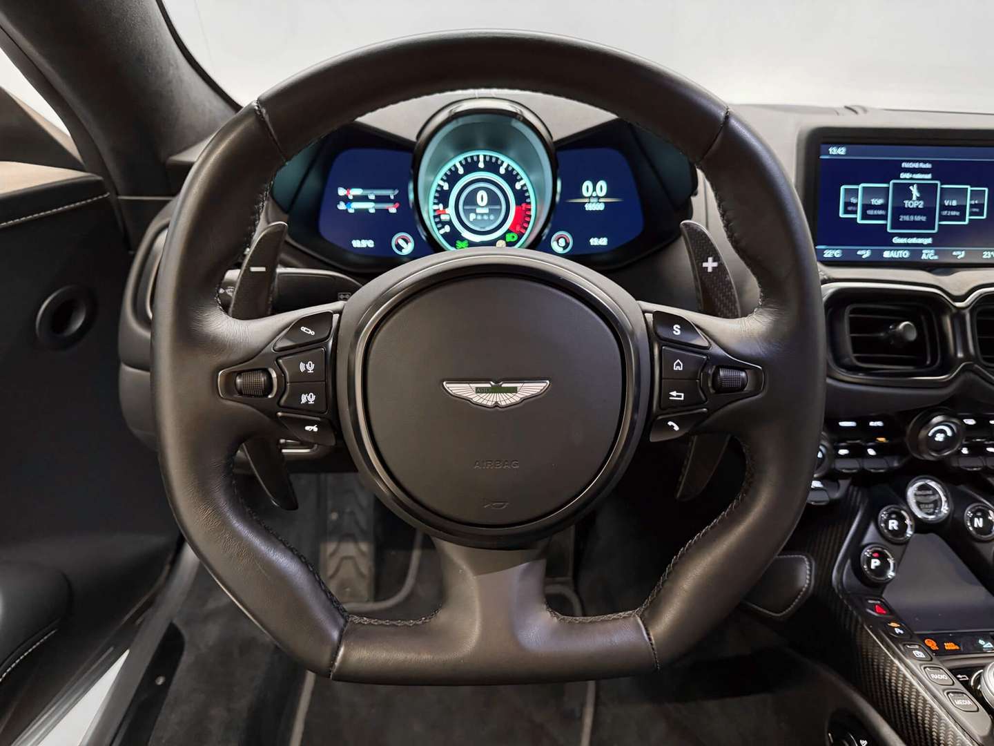Aston Martin Vantage - 2023 - Joinsteer - #17