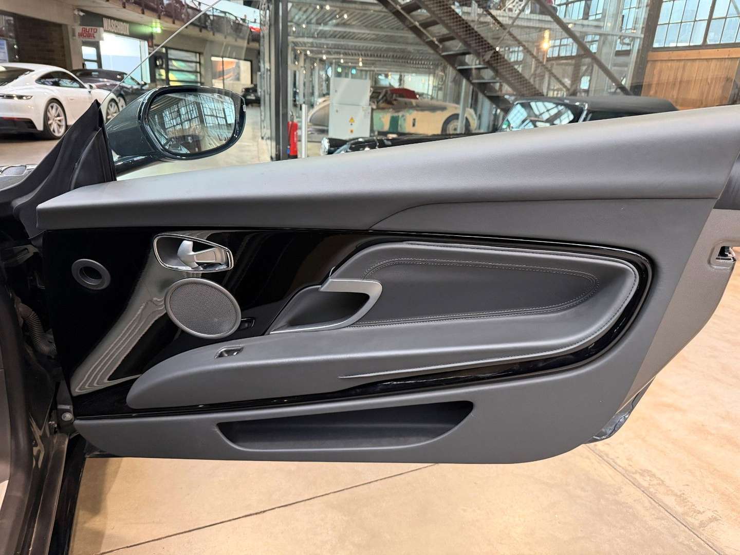 Aston Martin DB11 5.2 V12 AMR - 2017 - Joinsteer - #19