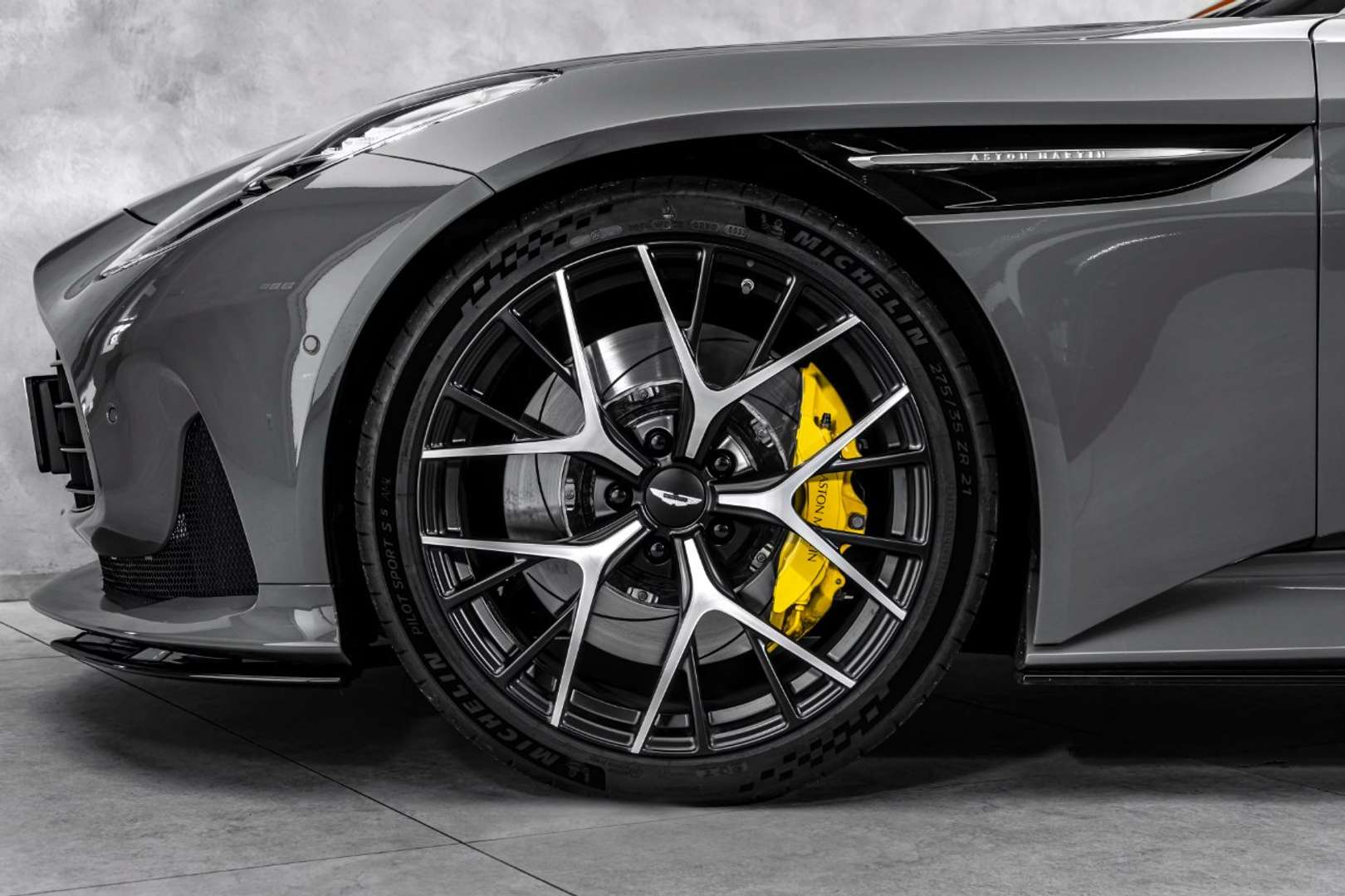 Aston Martin DB12 4.0 V8 Bi-turbo - 2023 - Joinsteer - #19