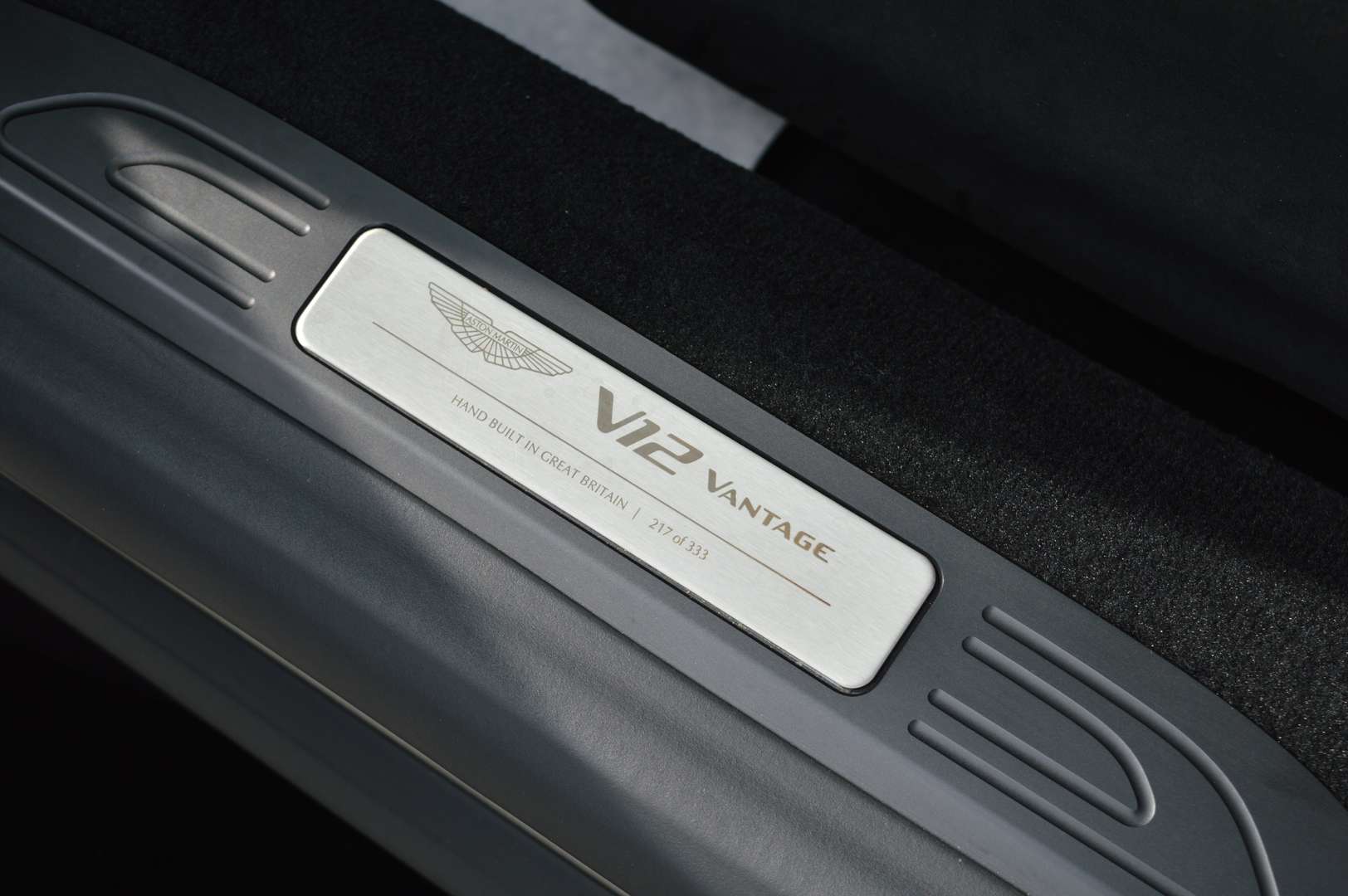 Aston Martin Vantage Coupe 5.2i V12 édition Limitée - 2022 - Joinsteer - #19