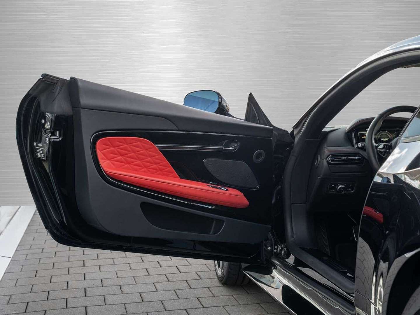 Aston Martin DB12 V8 Coupé Carbon Ceramic - 2024 - Joinsteer - #32