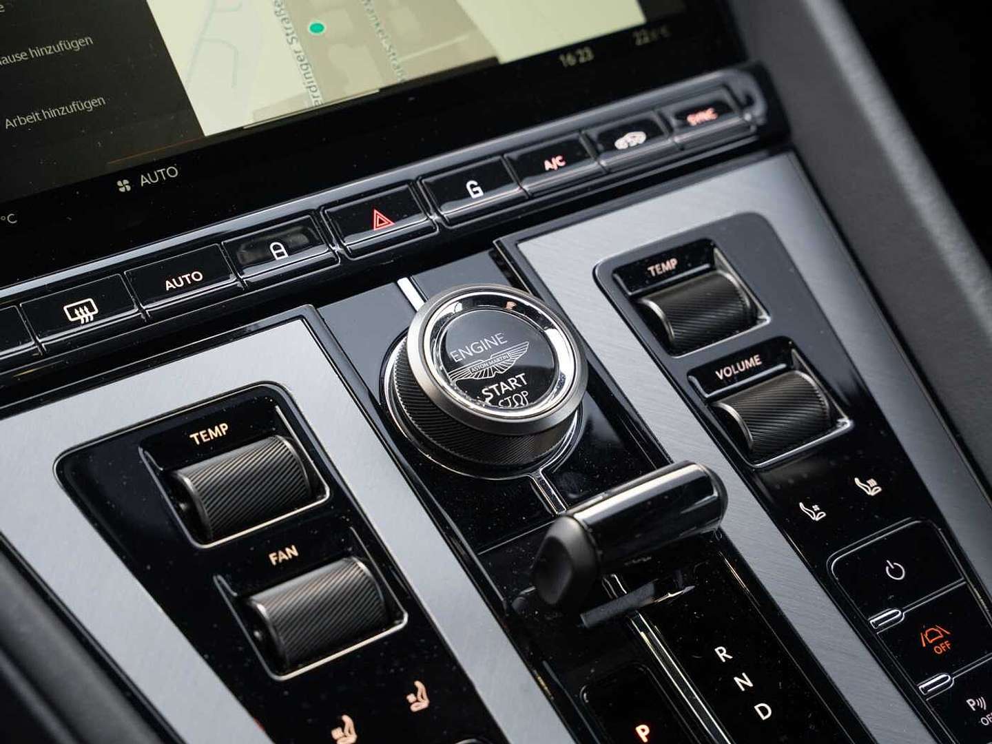 Aston Martin DB12 V8 Coupé Carbon Ceramic - 2024 - Joinsteer - #38