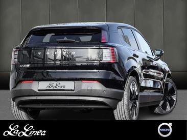 Volvo EX30 Single Ultra Extended Range — photo 2