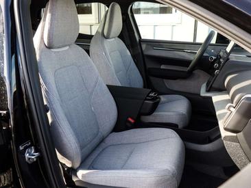 Volvo EX30 Single Ultra Extended Range — photo 6