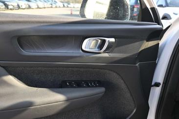 Volvo C40 Recharge PLUS — photo 16