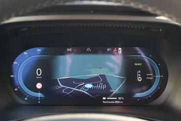 Volvo C40 Recharge PLUS — photo 23