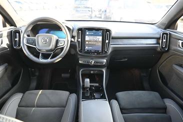 Volvo C40 Recharge PLUS — photo 30