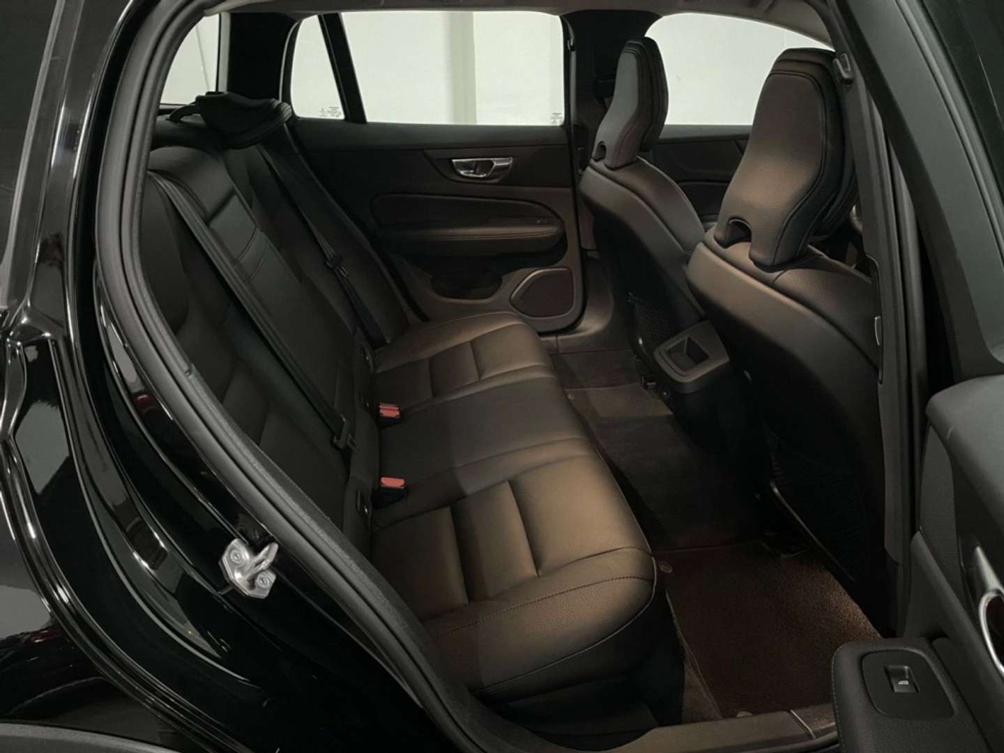 Volvo V60 Cross Country B4 - 2021 - Joinsteer - #13