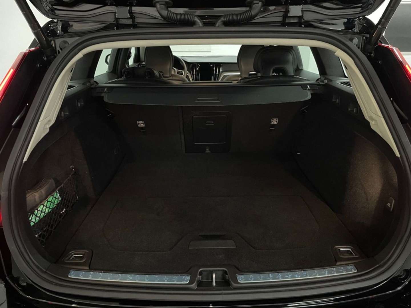 Volvo V60 Cross Country B4 - 2021 - Joinsteer - #15