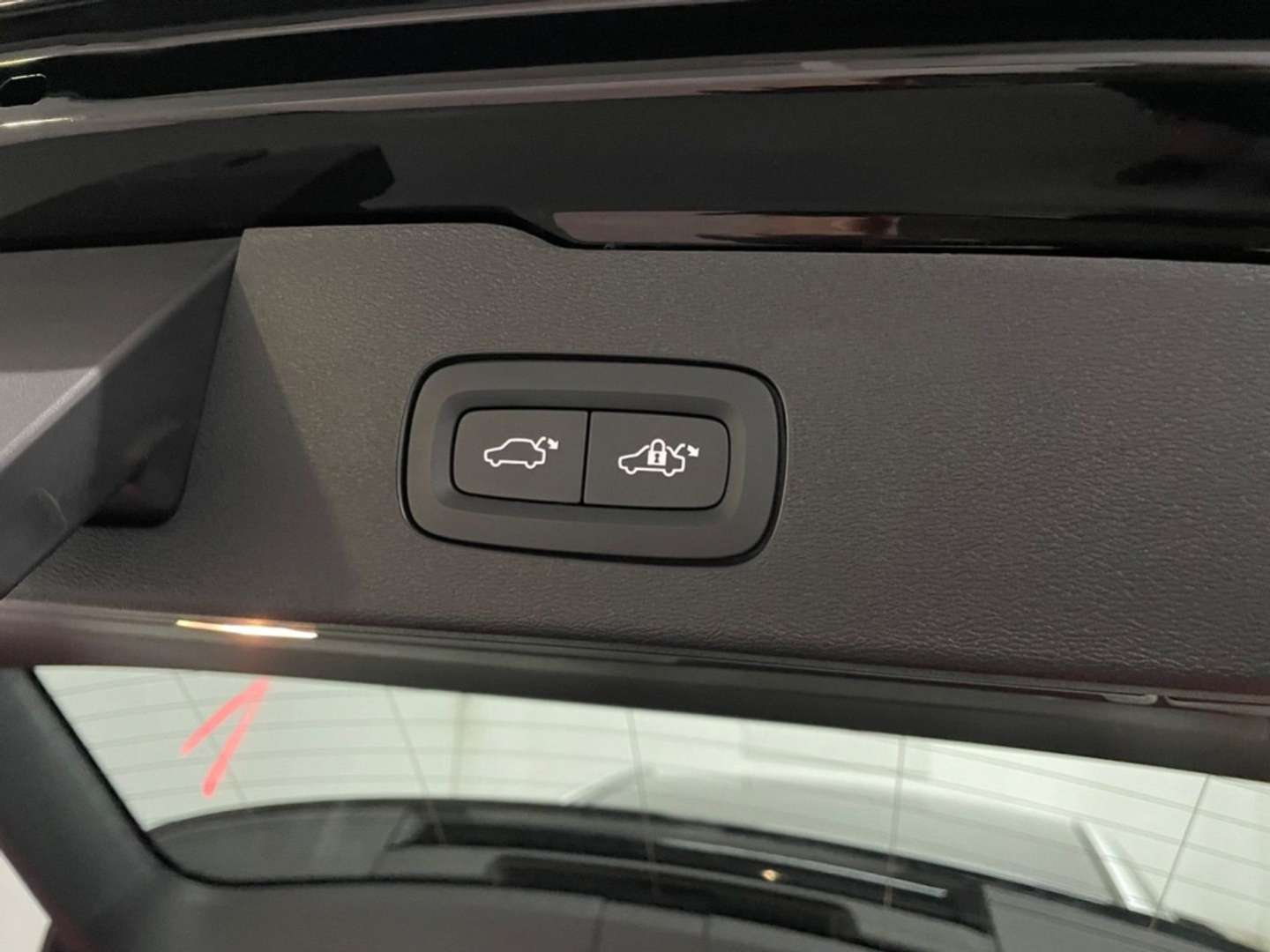 Volvo V60 Cross Country B4 - 2021 - Joinsteer - #16