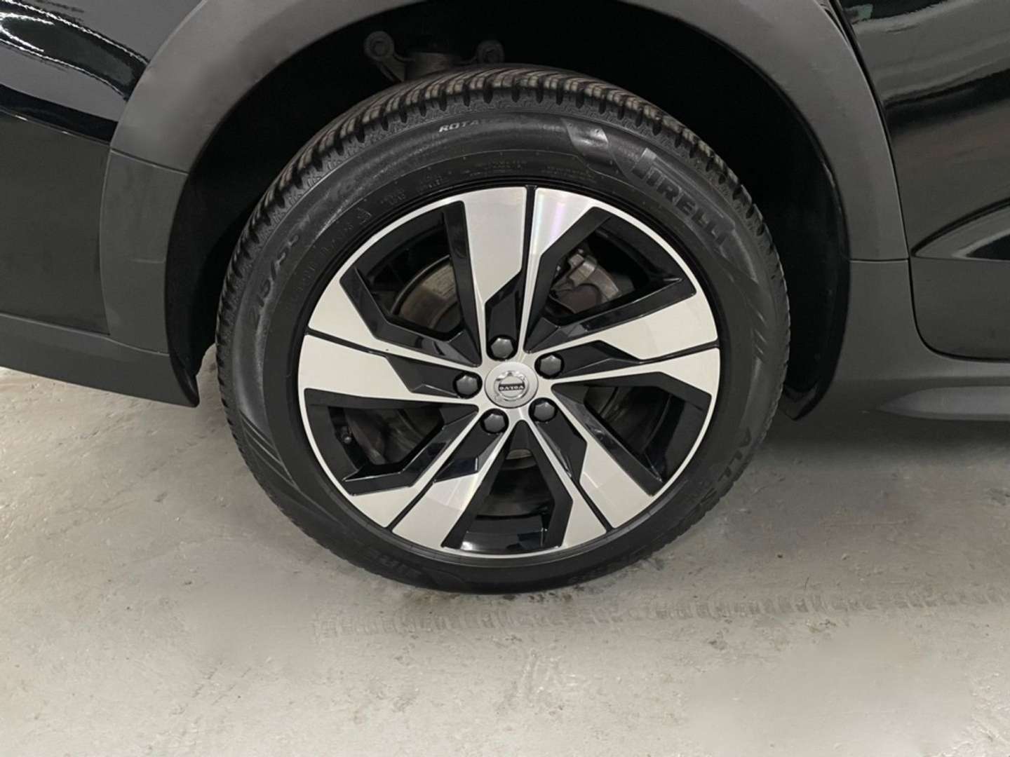 Volvo V60 Cross Country B4 - 2021 - Joinsteer - #35