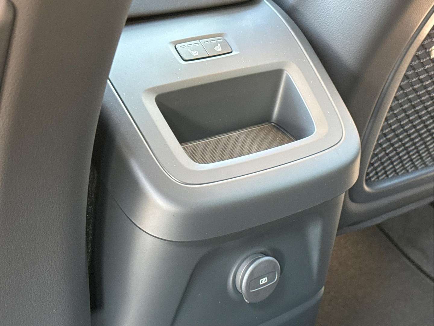 Volvo XC60 T6 Plus - 2025 - Joinsteer - #15