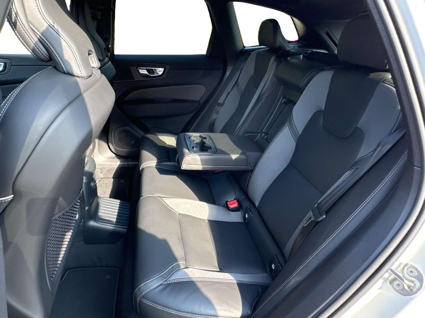 Volvo XC60 T6 Plus - 2025 - Joinsteer - #17