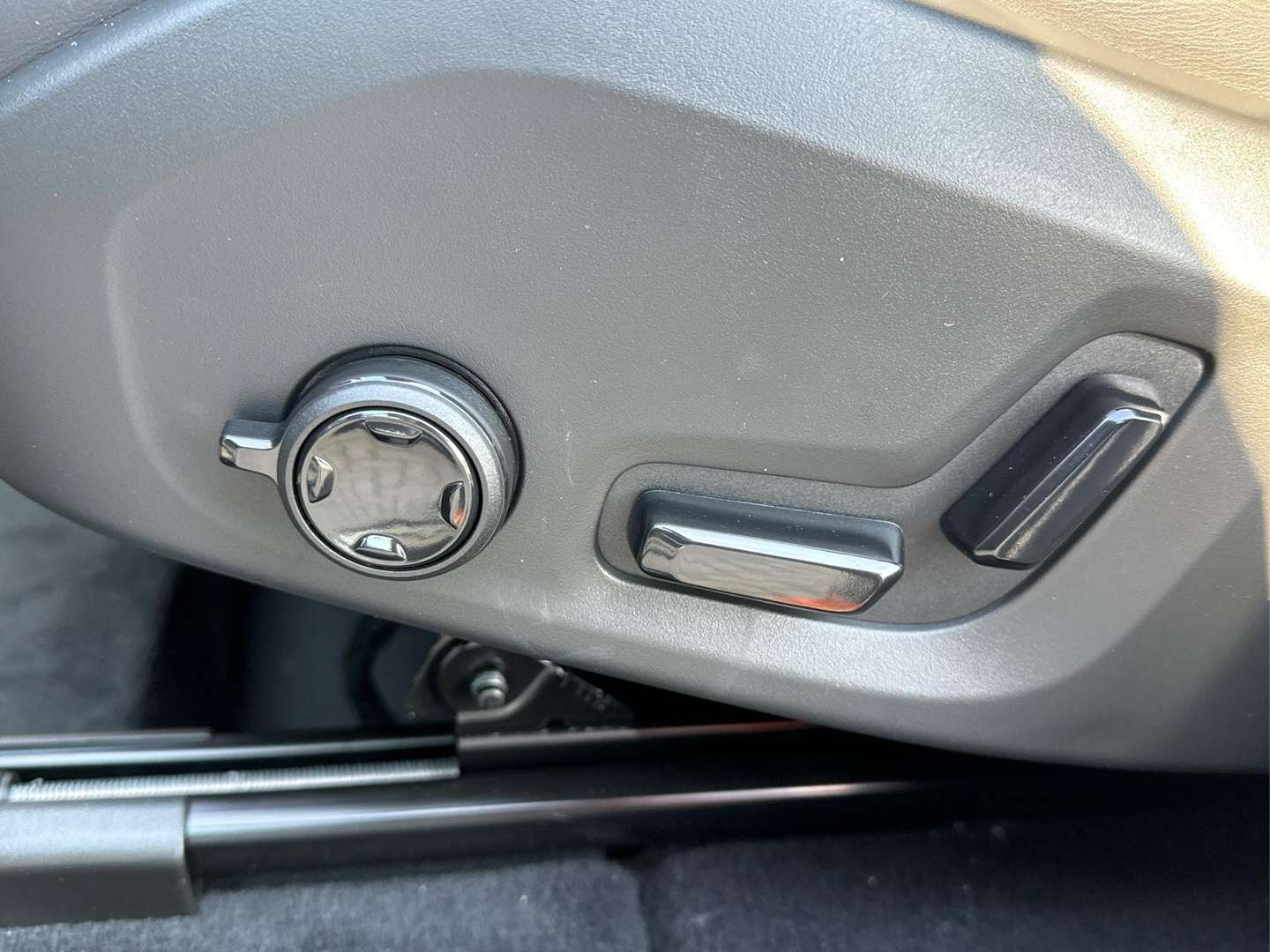 Volvo XC60 T6 Plus - 2025 - Joinsteer - #18