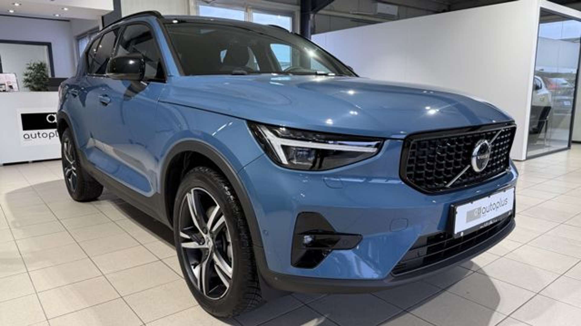 Volvo XC40 B4 Plus - 2024 - Joinsteer - #2