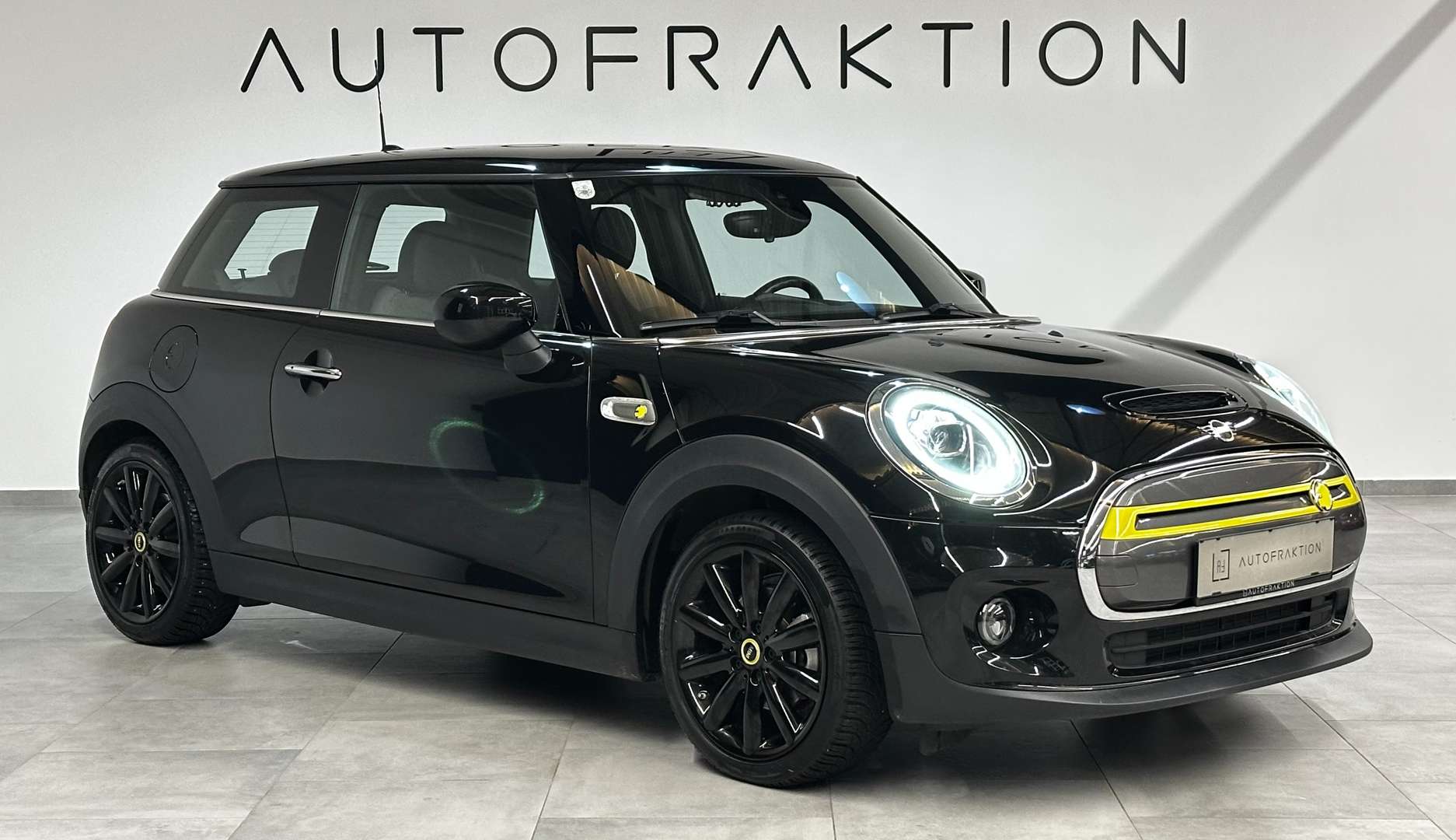 Mini Electric Cooper SE Trim - 2020 - Joinsteer - #2