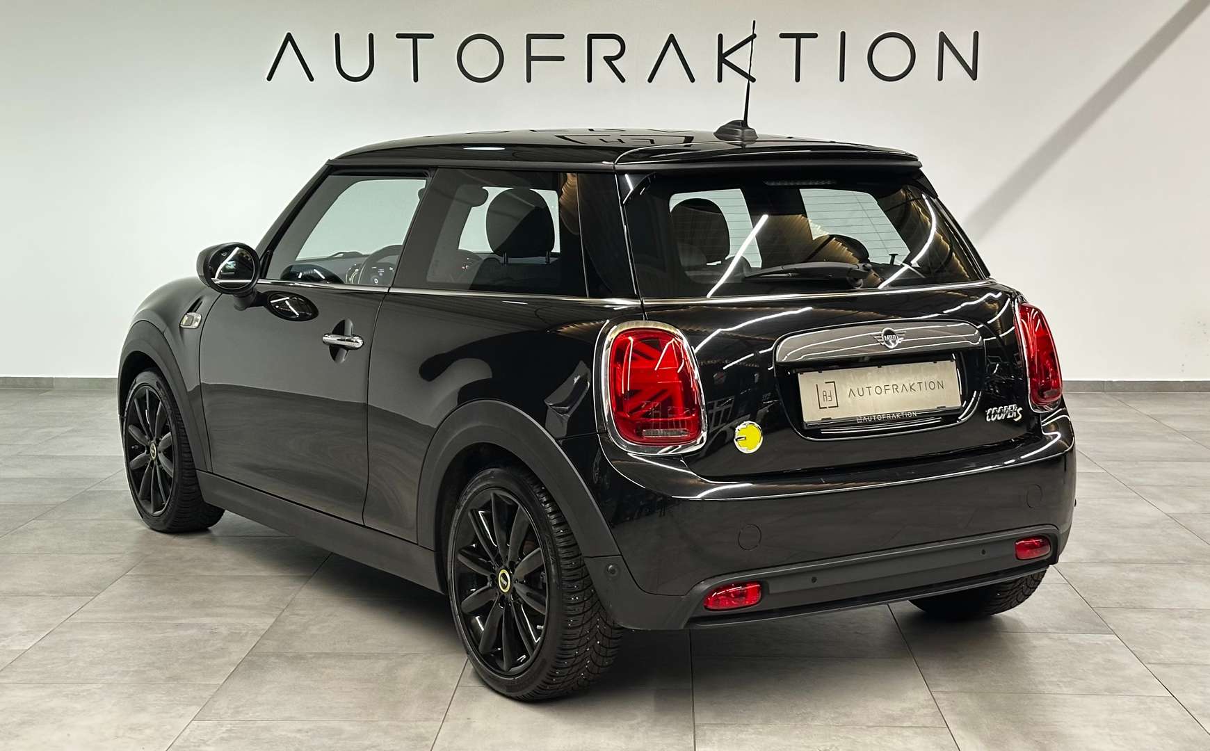 Mini Electric Cooper SE Trim - 2020 - Joinsteer - #6