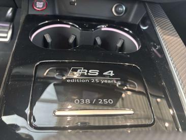 Audi RS4 Edition 25 Years — photo 16