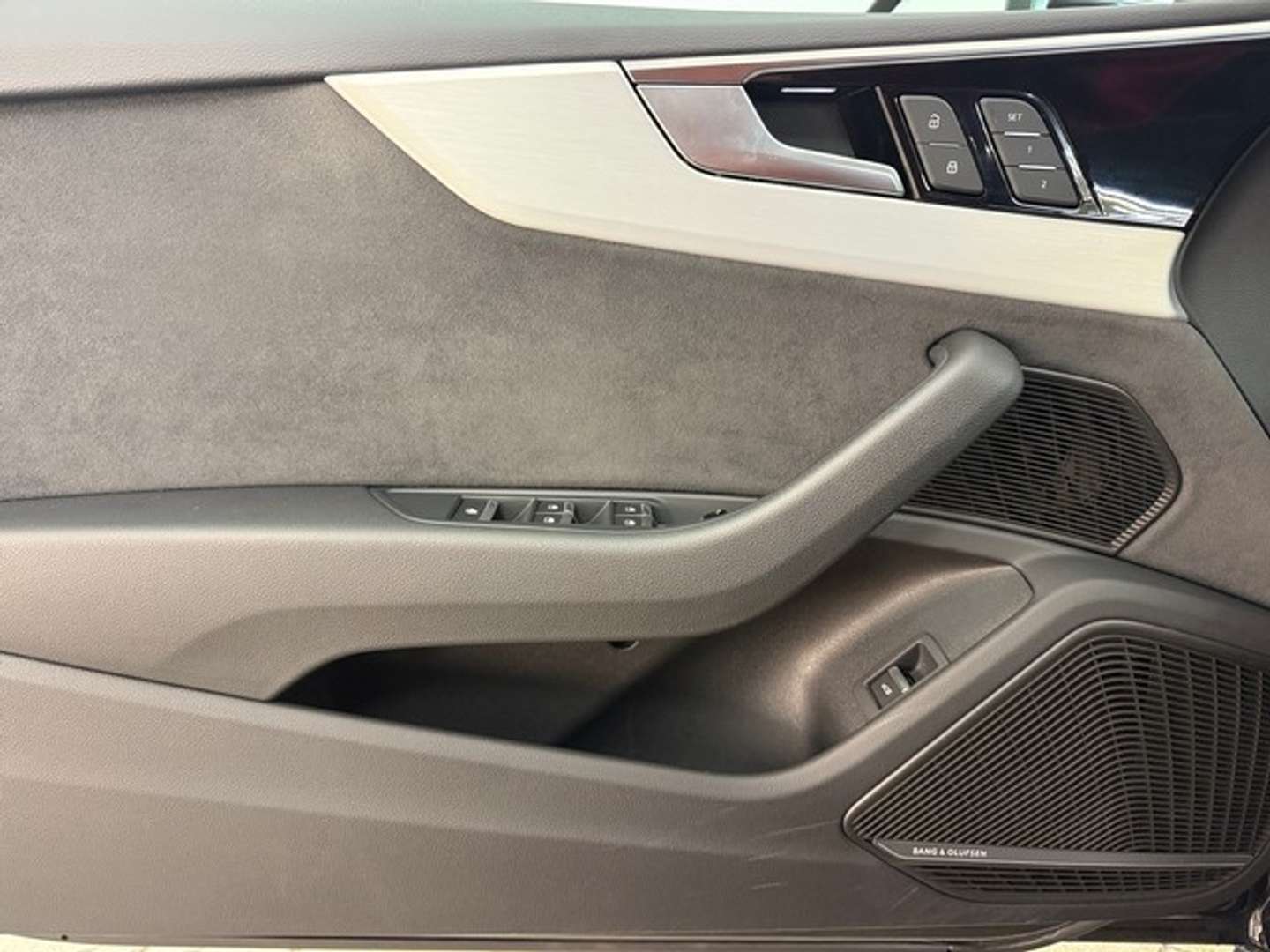 Audi S5 Cabriolet 30 TFSI - 2023 - Joinsteer - #4