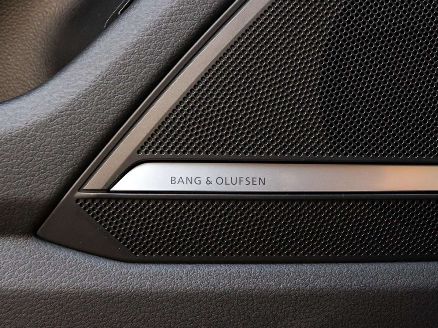 Audi RS6 Black - 2025 - Joinsteer - #16