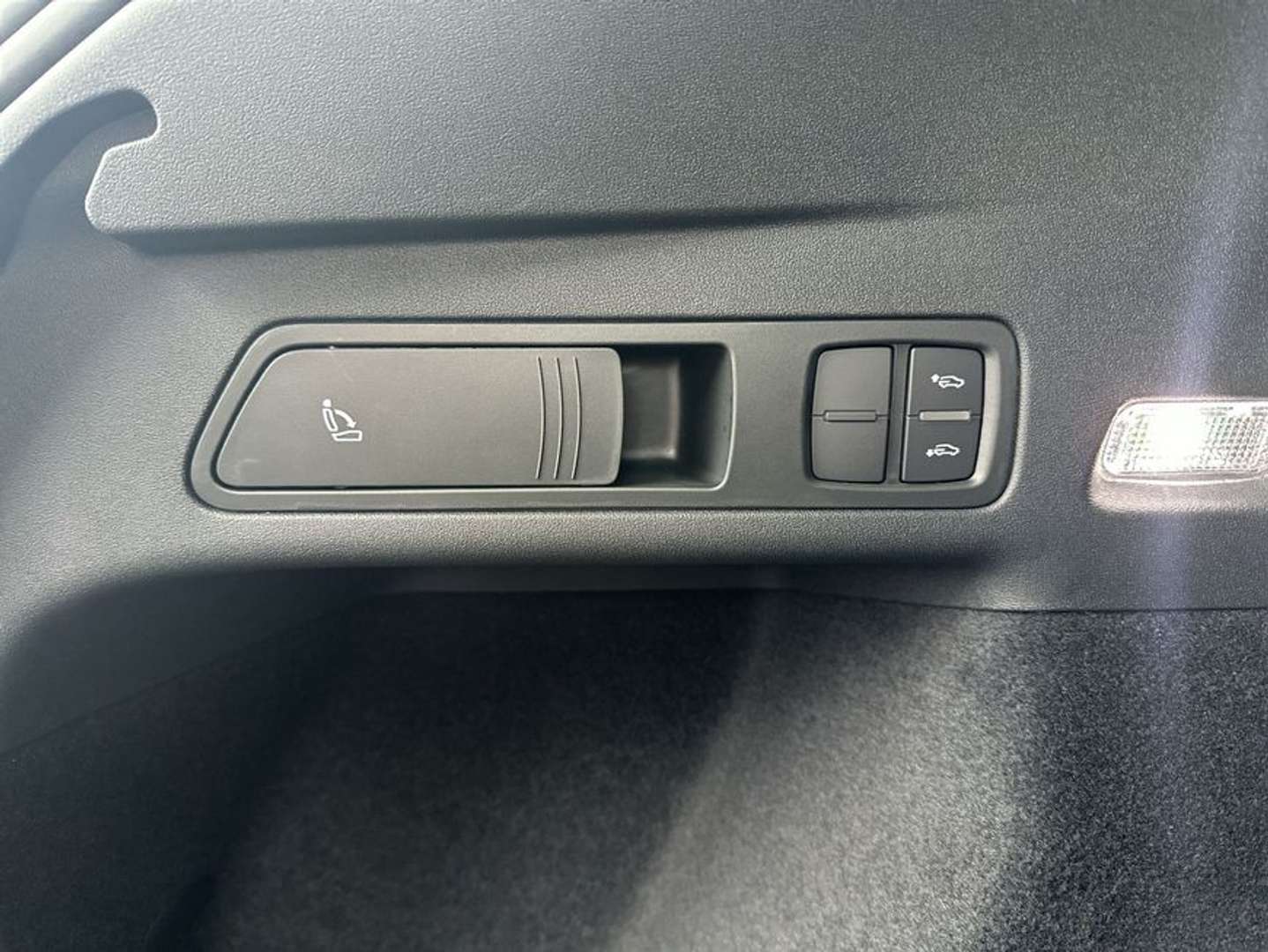 Audi E-tron Q6 S Line Performance - 2025 - Joinsteer - #18