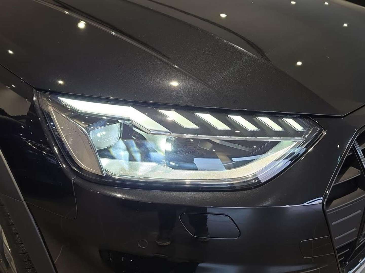 Audi A4 Allroad Identity Contrast 40 TDI - 2025 - Joinsteer - #4