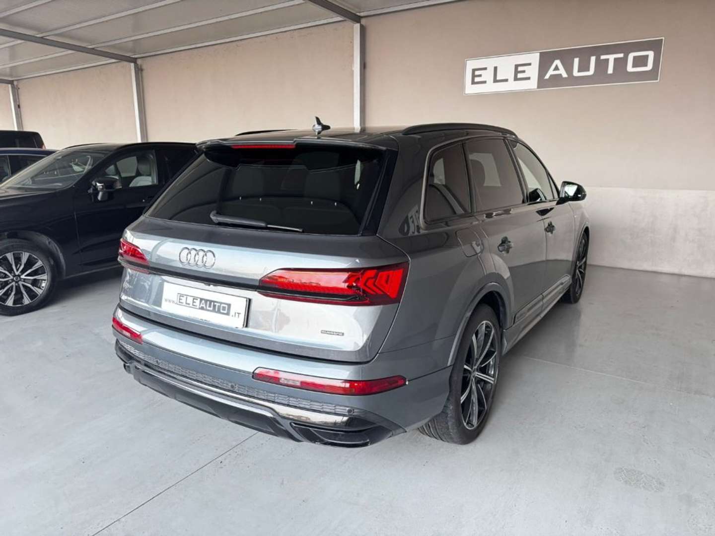 Audi Q7 S Line Identity Black 50 TDI - 2022 - Joinsteer - #6