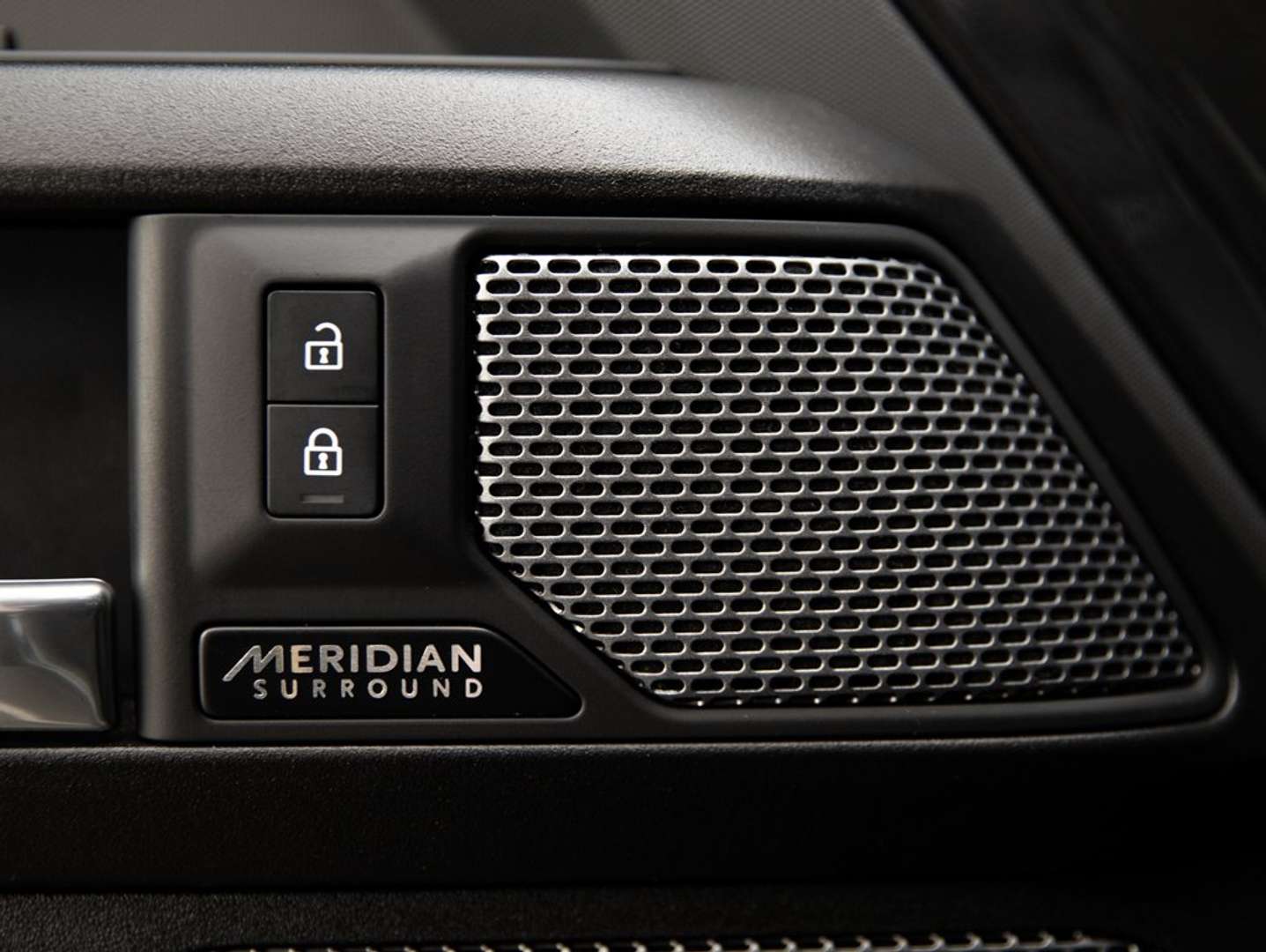 Land Rover Defender P525/V8 Carpathian Edition/HUD/PANO/ACC/AIR/LIFT - 2022 - Joinsteer - #36