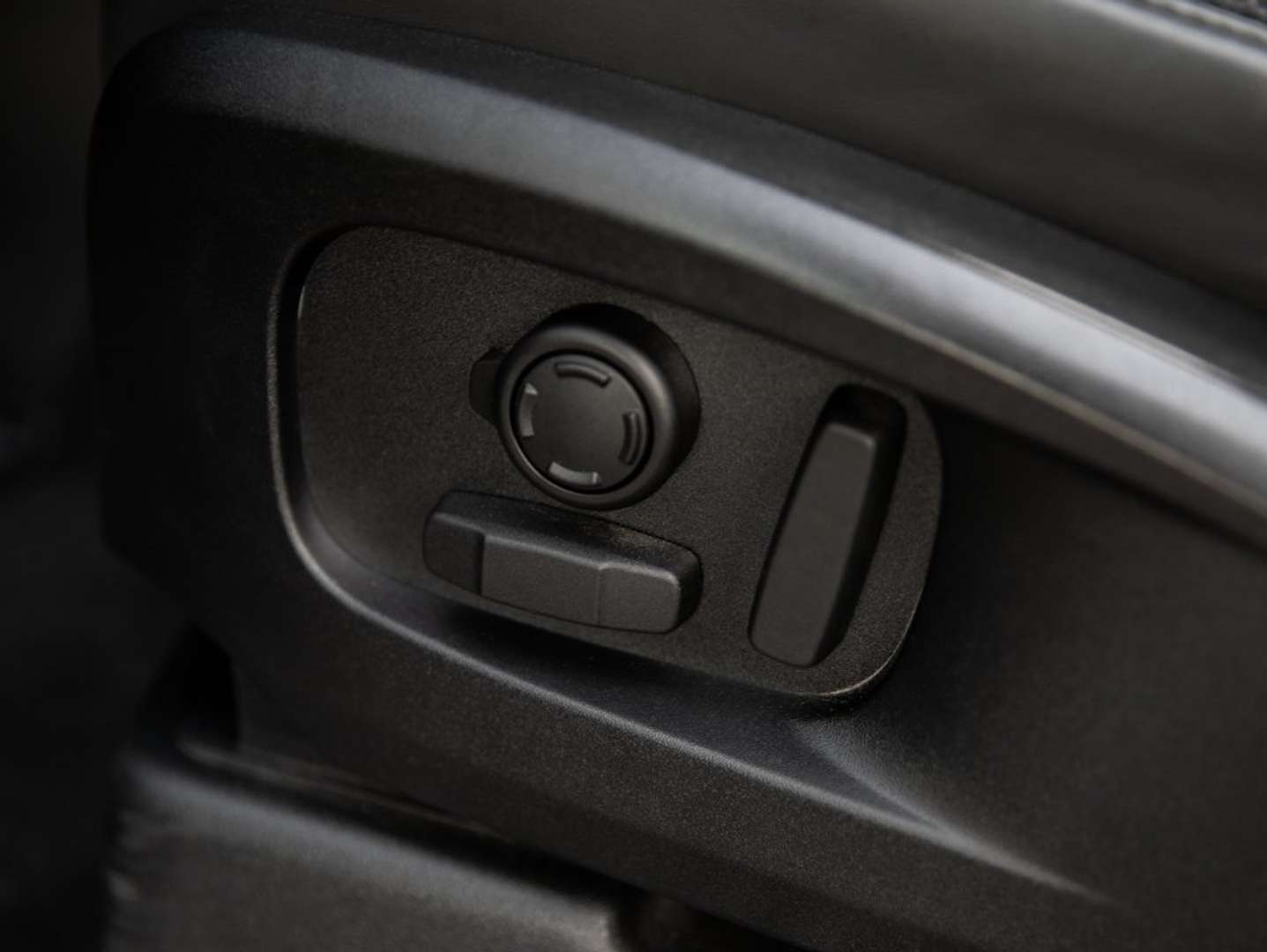 Land Rover Defender P525/V8 Carpathian Edition/HUD/PANO/ACC/AIR/LIFT - 2022 - Joinsteer - #38