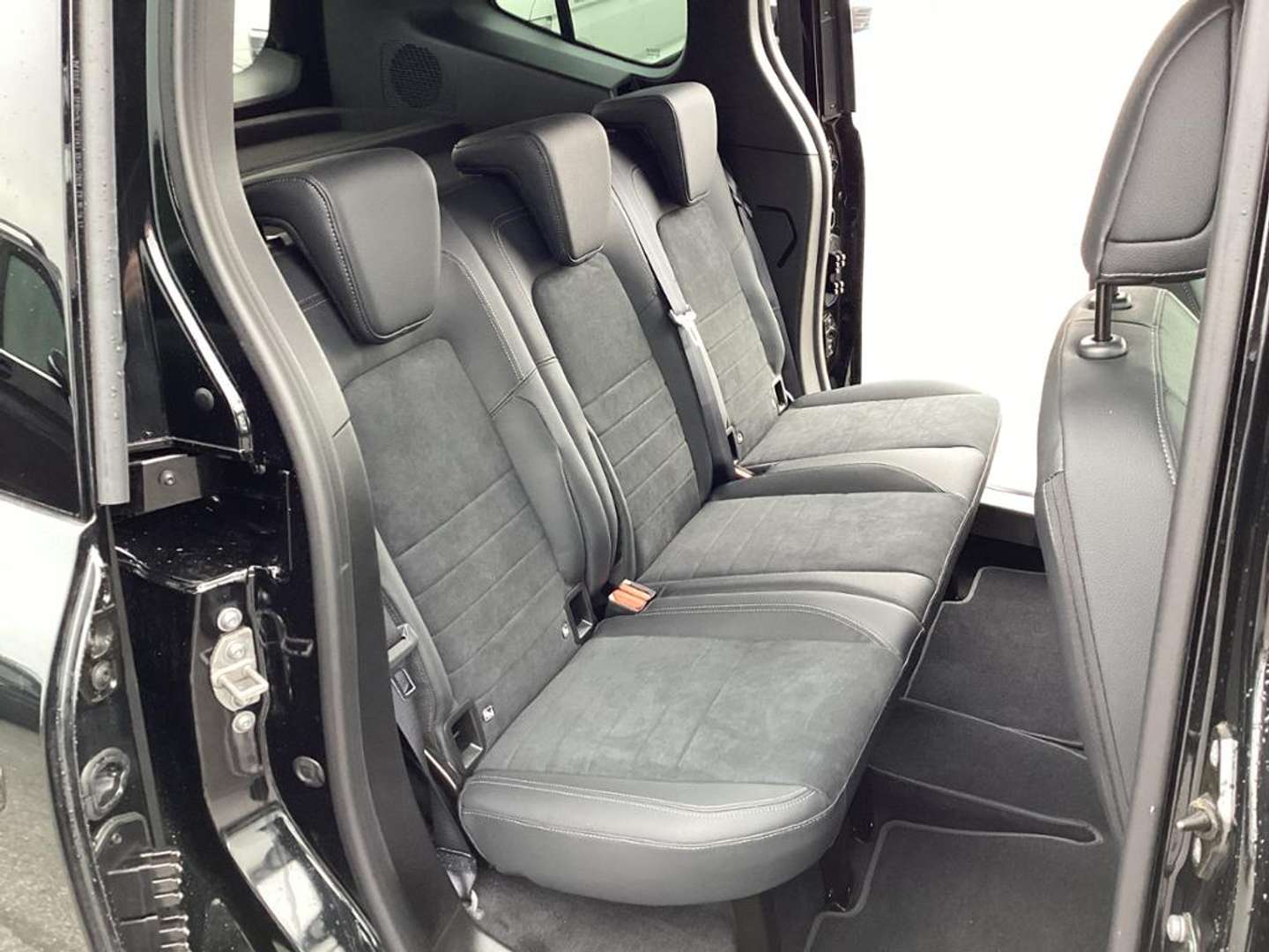 Mercedes Classe T 180 PROGRESSIVE - 2025 - Joinsteer - #10