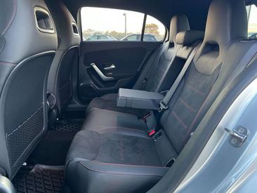 Mercedes Classe A 180 AMG Line — photo 14