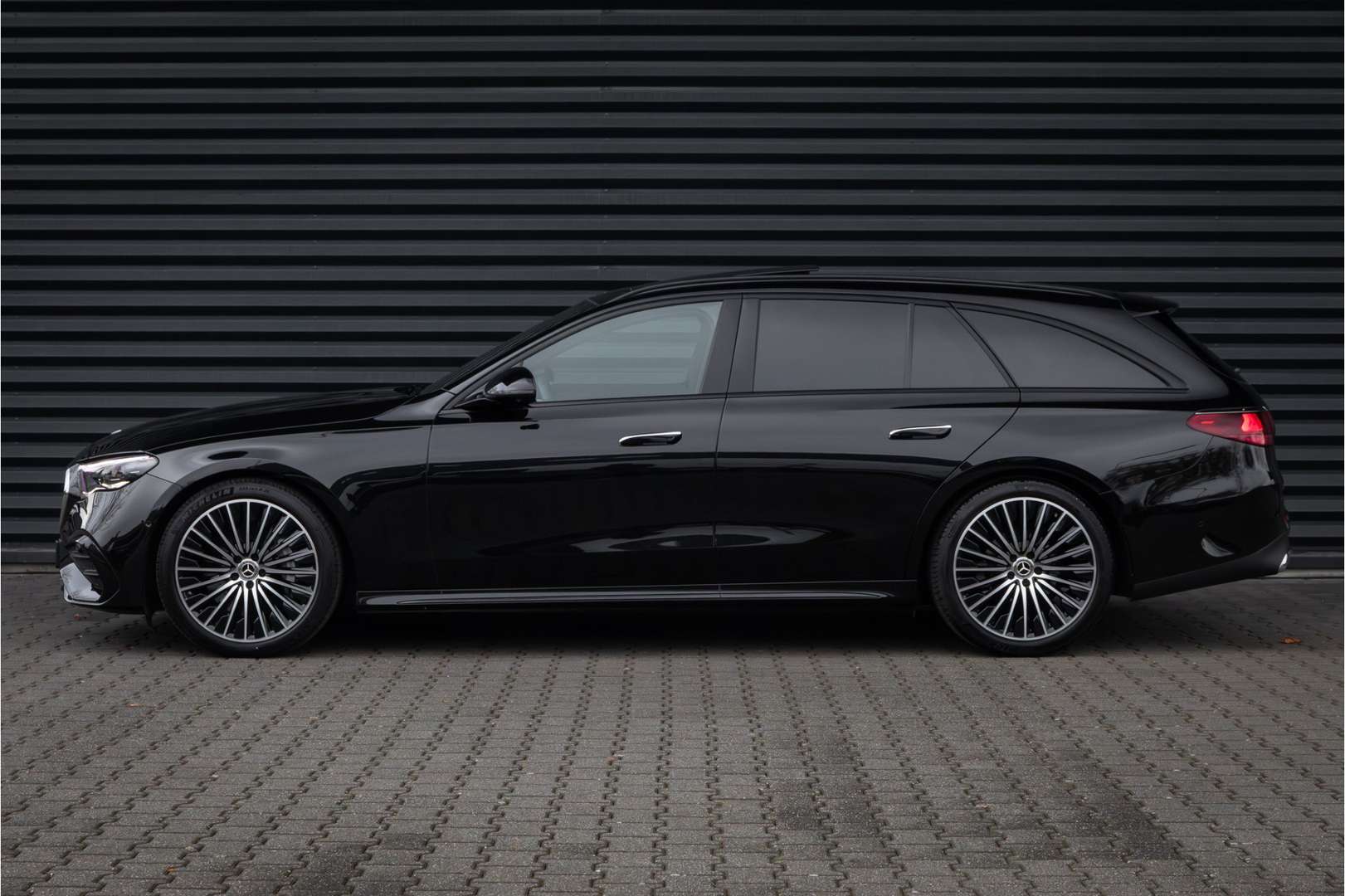 Mercedes Classe E Break 220 AMG Line - 2025 - Joinsteer - #6