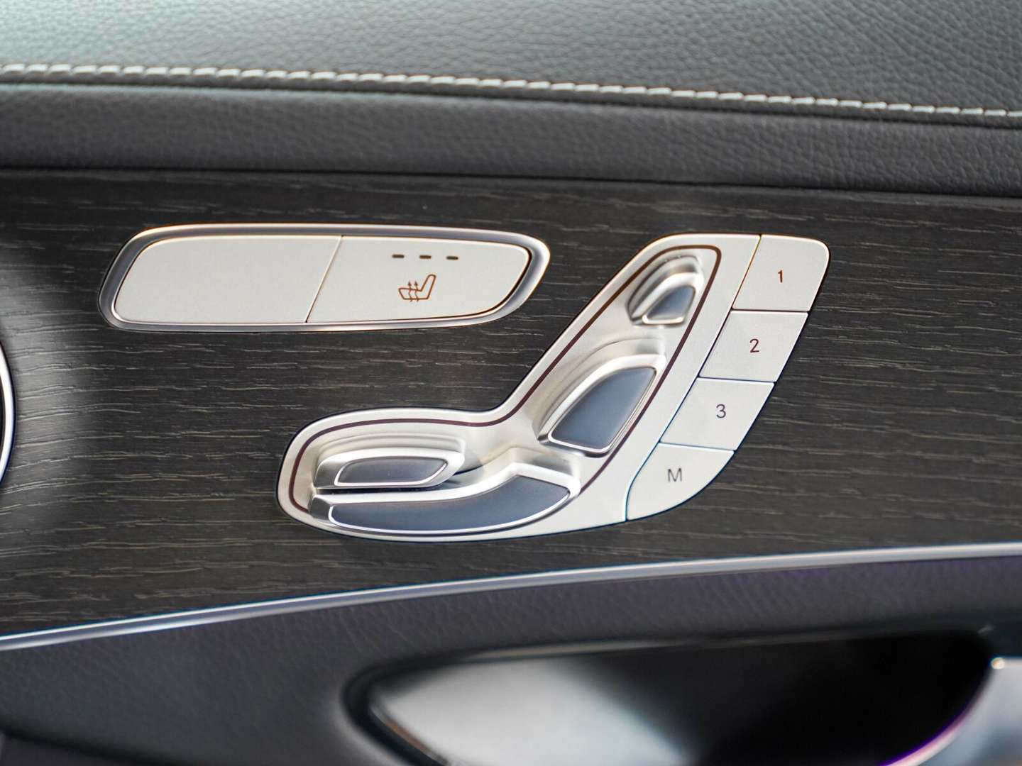 Mercedes GLC 300 Coupé 300 AMG Line - 2021 - Joinsteer - #11