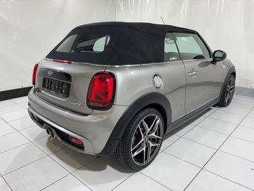 Mini Cabrio COOPER S — photo 5