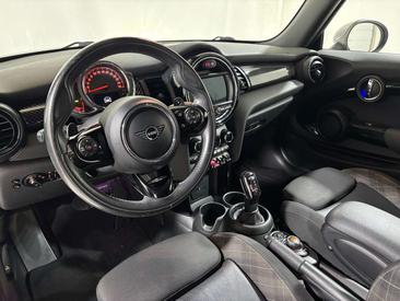 Mini Cabrio COOPER S — photo 7