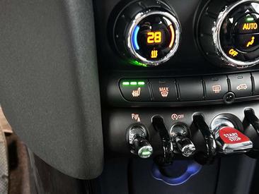 Mini Hatch Classic Cooper S — photo 19