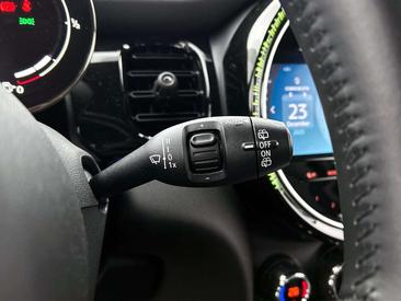 Mini Hatch Classic Cooper S — photo 25
