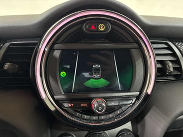 Mini Cabrio COOPER S — photo 16