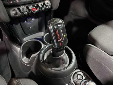Mini Cabrio COOPER S — photo 19