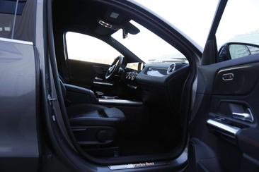 Mercedes GLA 250 E 250 AMG Line — photo 26