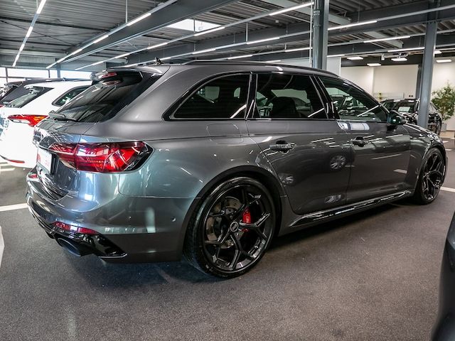 Audi RS4 Avant TFSI Quattro Tiptronic - 2024 - Joinsteer - #4